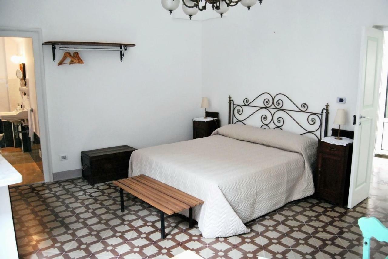 Df Bed And Breakfast Mandurie Extérieur photo